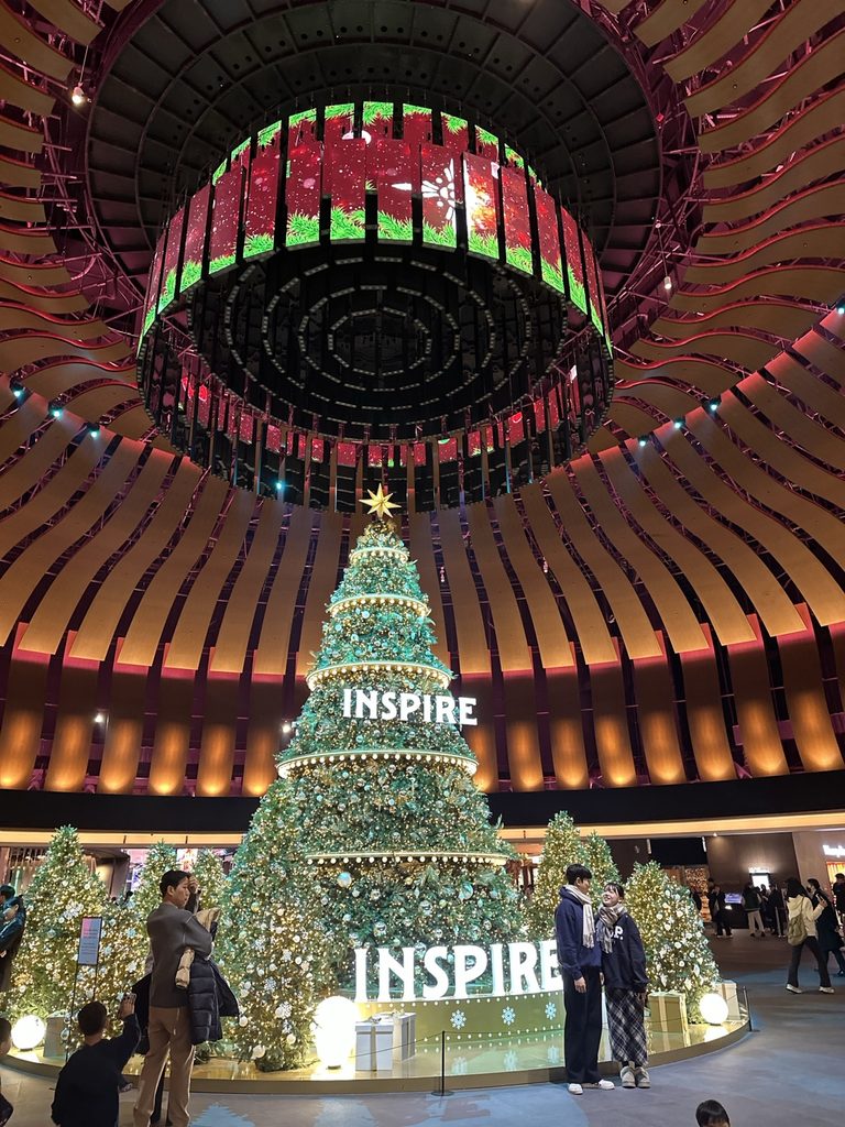 Large Christmas tree and holiday decorations at INSPIRE in Korea