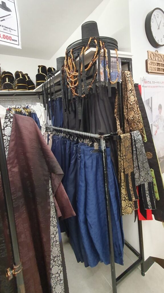 Royal and warrior-inspired men’s hanbok at Gureumi rental shop