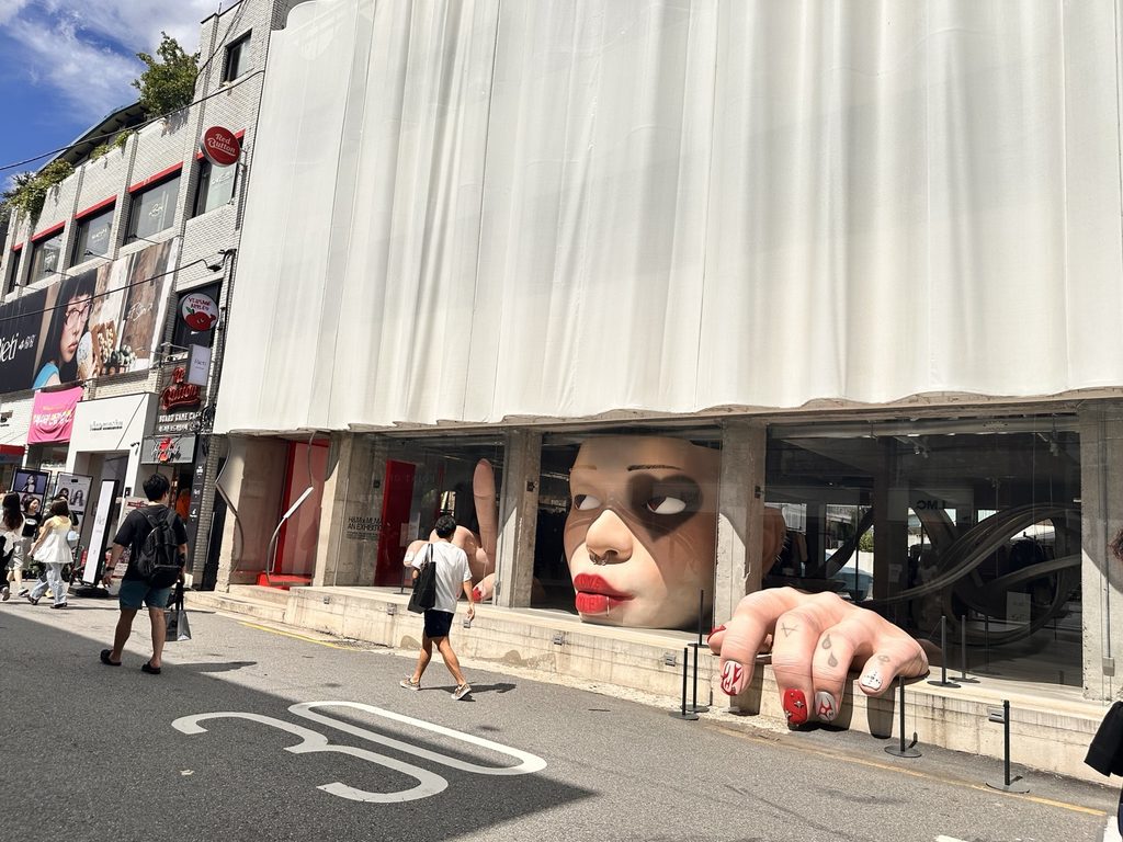 Distinctive storefront and creative retail scene on Yeonmujang-gil in Seongsu