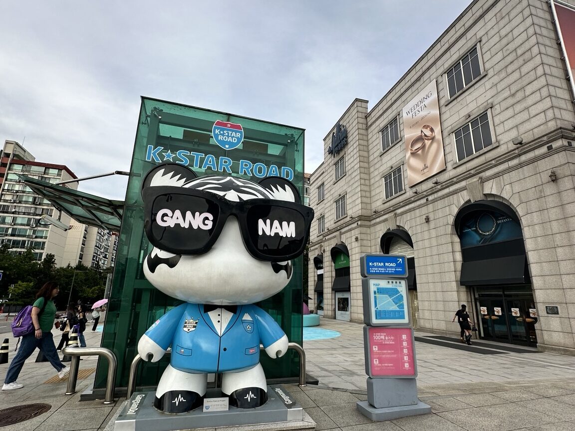 GangnamDol sculpture on K-Star Road in front of Galleria Department Store in Apgujeong