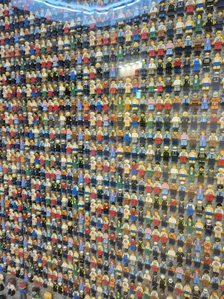 Wall of LEGO minifigures at LEGOLAND Korea